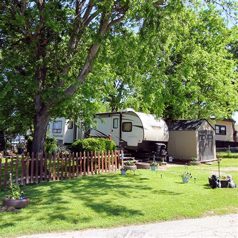 Cedar Ridge Mobile Home Park Community