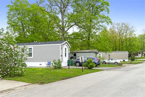 Geneva Mobile Home Park Living