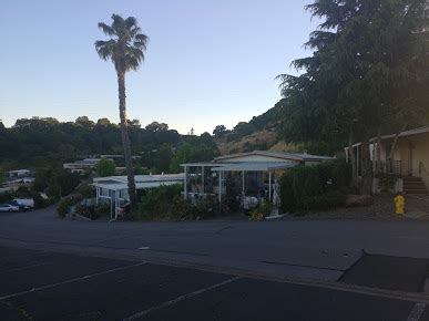 Marin Valley Mobile Country Club Living