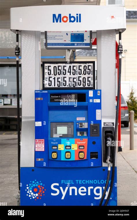 5 Ways Lower Mobil Gas Prices