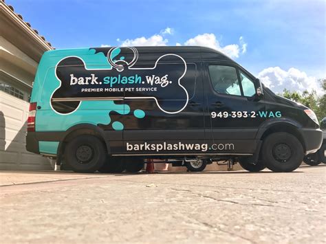 Mobile Pet Groomer Bark Splash Wag Newport Beach Ca Mobile Pet Groomer Bark Splash Wag Newport Beach Ca