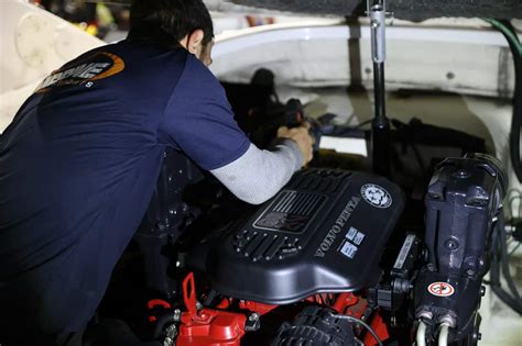 Trusted Mobile Boat Repair Service And Mechanic Near Lake Lanier Ga Trusted Mobile Boat Repair Service And Mechanic Near Lake Lanier Ga
