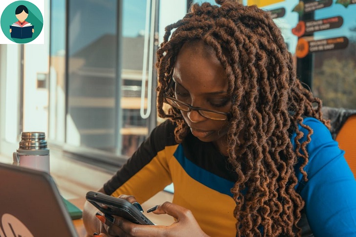 What To Do When Employees Are Always On Their Cell Phones What To Do When Employees Are Always On Their Cell Phones